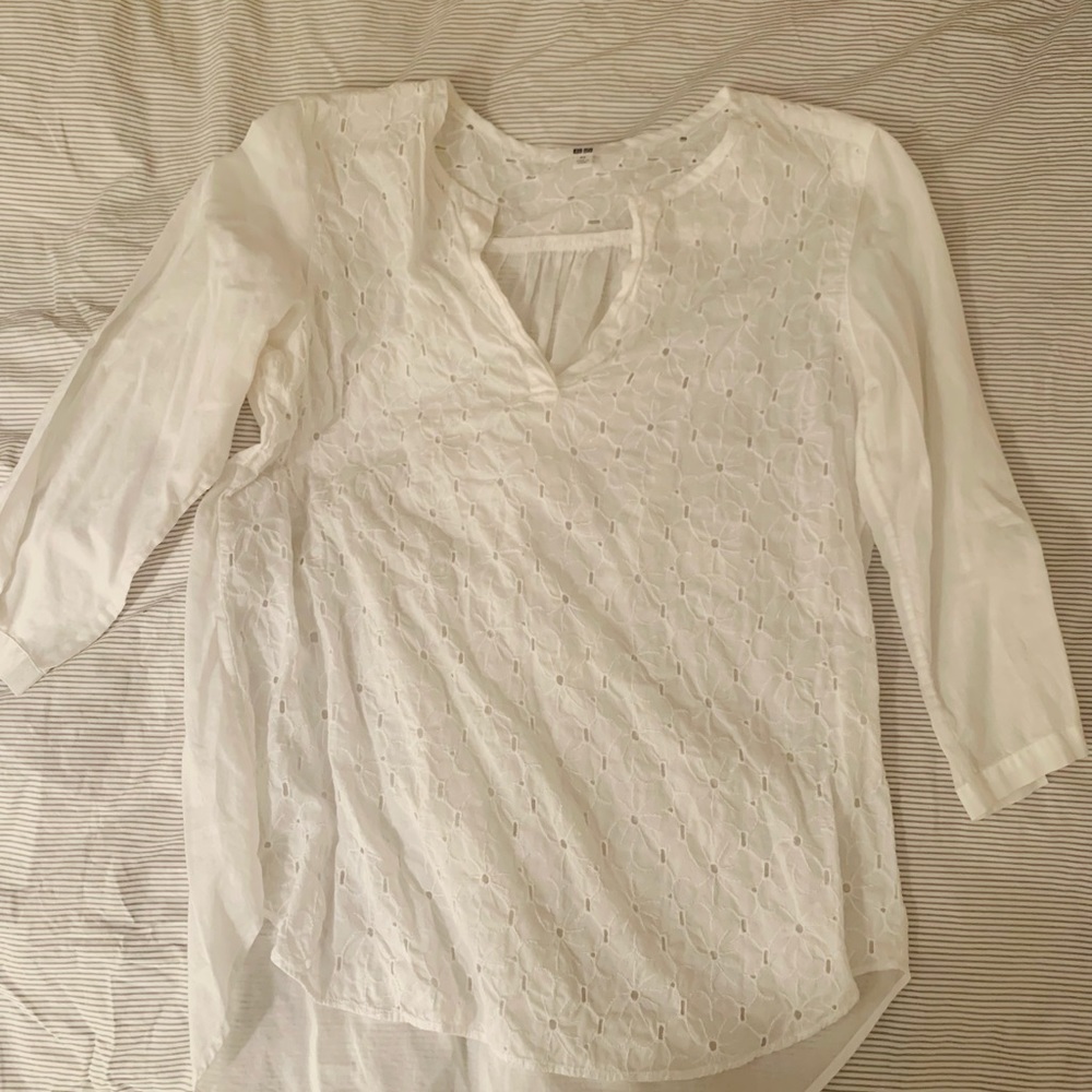 Uniqlo white cotton eyelet blouse with flower pattern